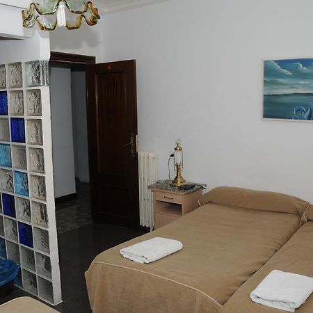 Pension Iglesias Zaragoza Exterior foto