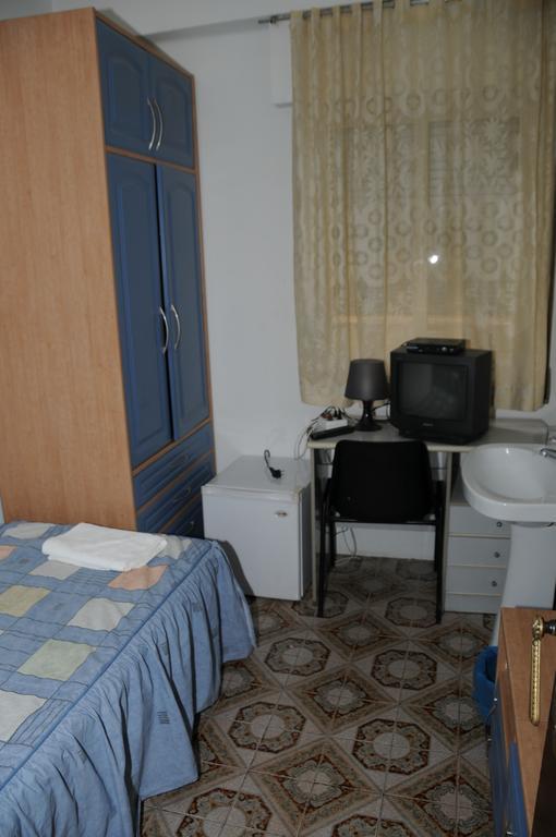 Pension Iglesias Zaragoza Exterior foto