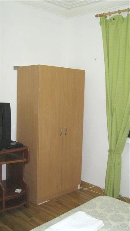 Pension Iglesias Zaragoza Cameră foto
